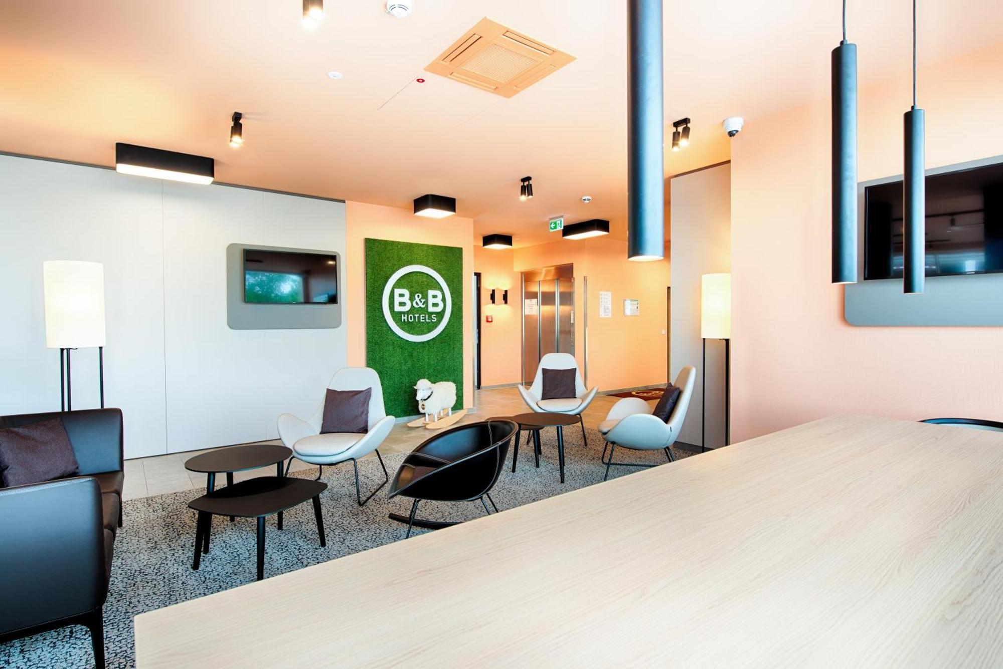 B&B Hotel Rostock-Hafen Dış mekan fotoğraf